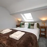 Abbey View In The Heart Of Apartamento Youghal